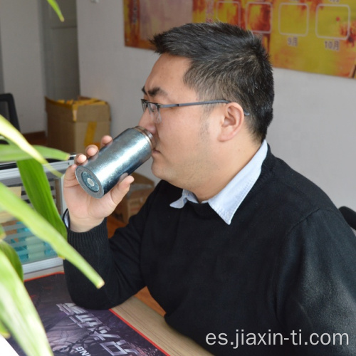 Botella de titanio amigable con el color del patrón de hielo para regalo